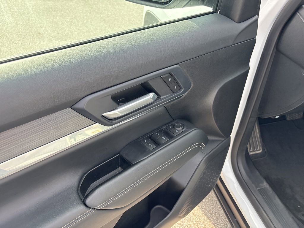 Used 2026 GMC Terrain Elevation FWD image 19