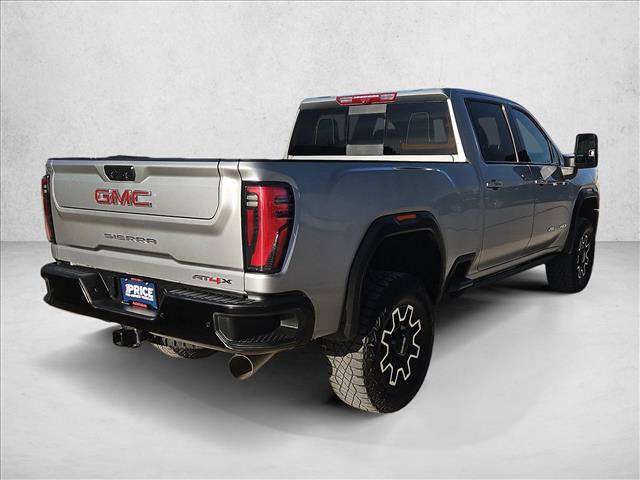 Used 2024 GMC Sierra 2500 AT4X image 5