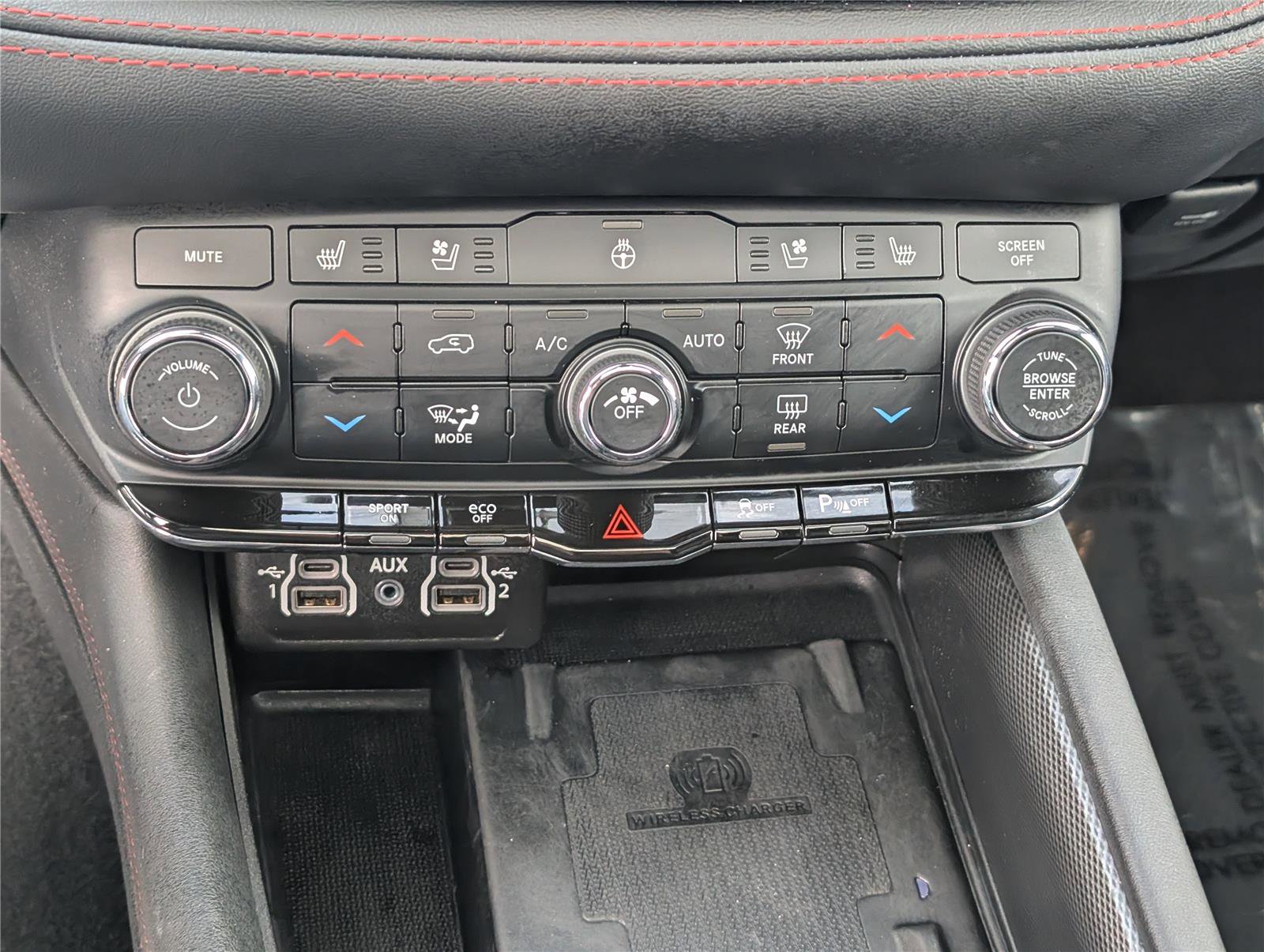 Used 2024 Dodge Durango R/T image 31