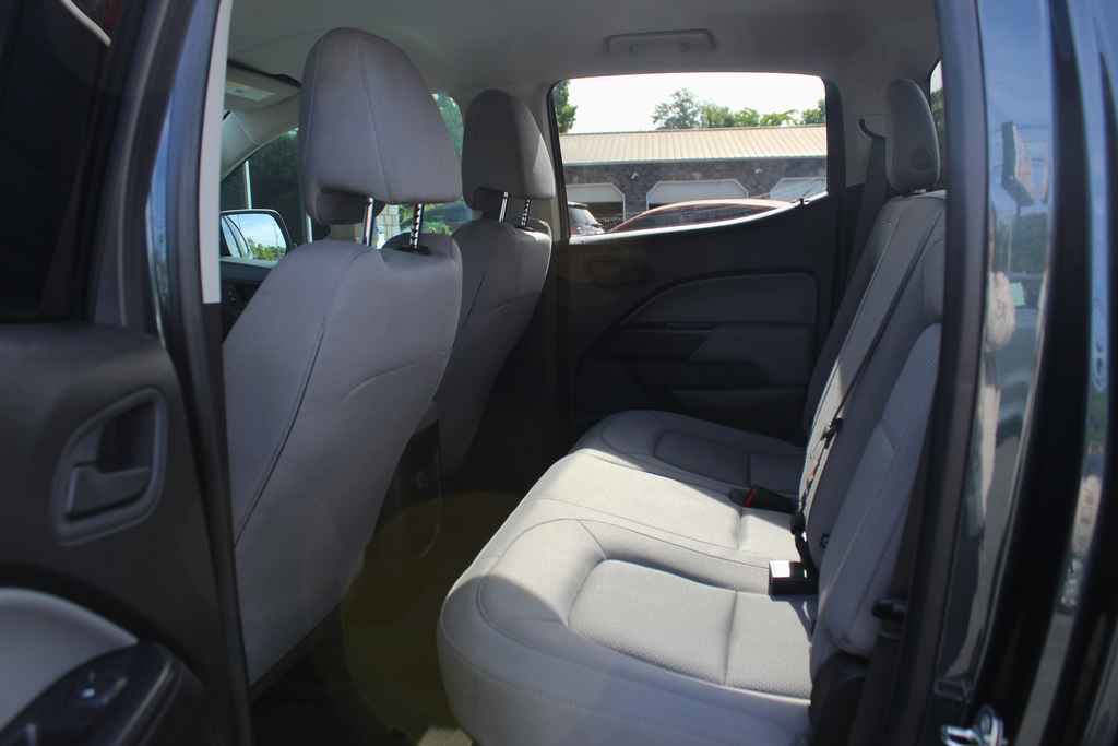 Used 2017 Chevrolet Colorado W/T w/ WT Convenience Package RWD image 23