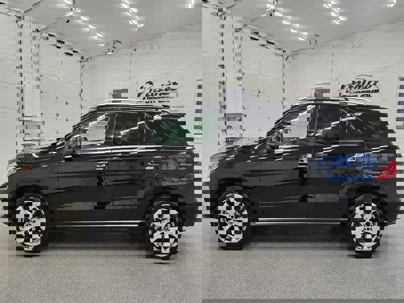 Used 2017 Mercedes-Benz GLE 350 4MATIC image 8