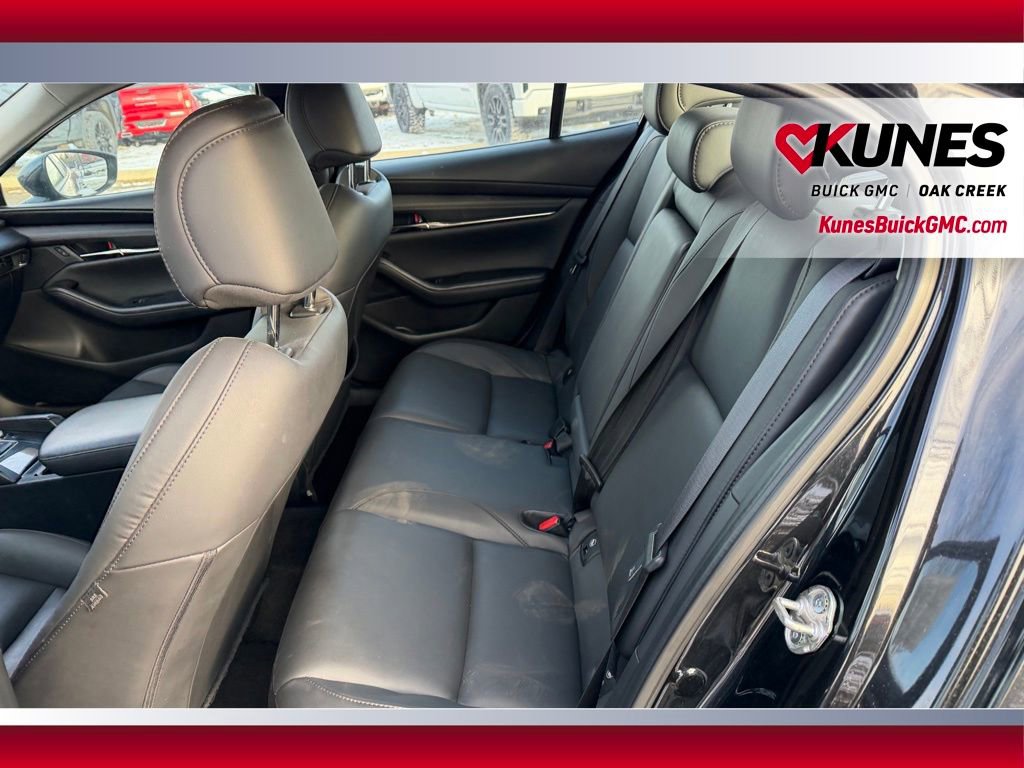 Used 2024 MAZDA MAZDA3 s image 4