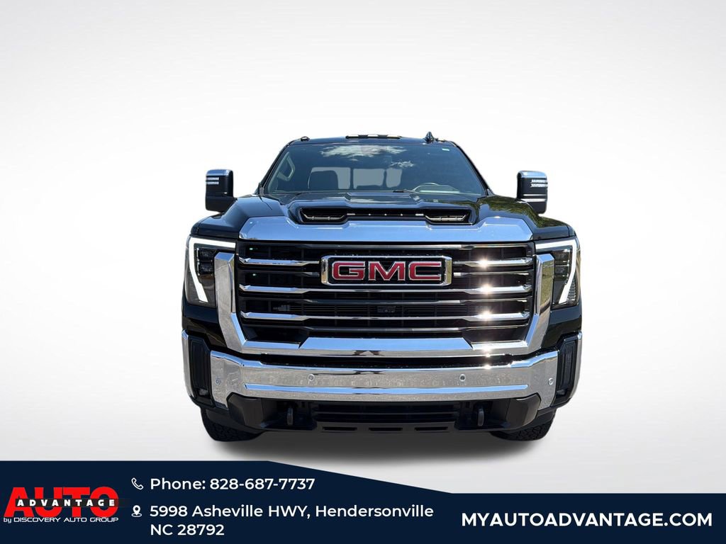 Used 2024 GMC Sierra 2500 SLT w/ SLT Premium Package AWD/4WD image 2