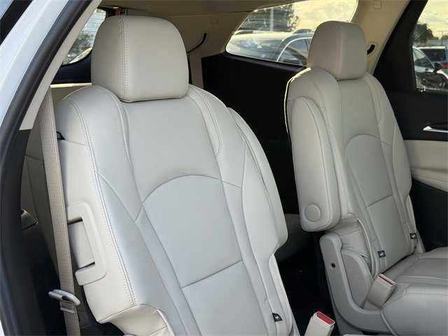 Used 2022 Buick Enclave Premium w/ Experience Buick Package image 32