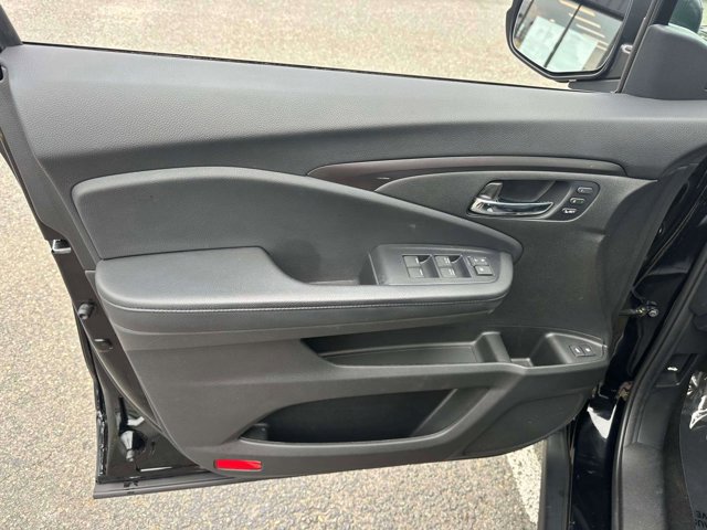 Used 2022 Honda Pilot EX-L image 17