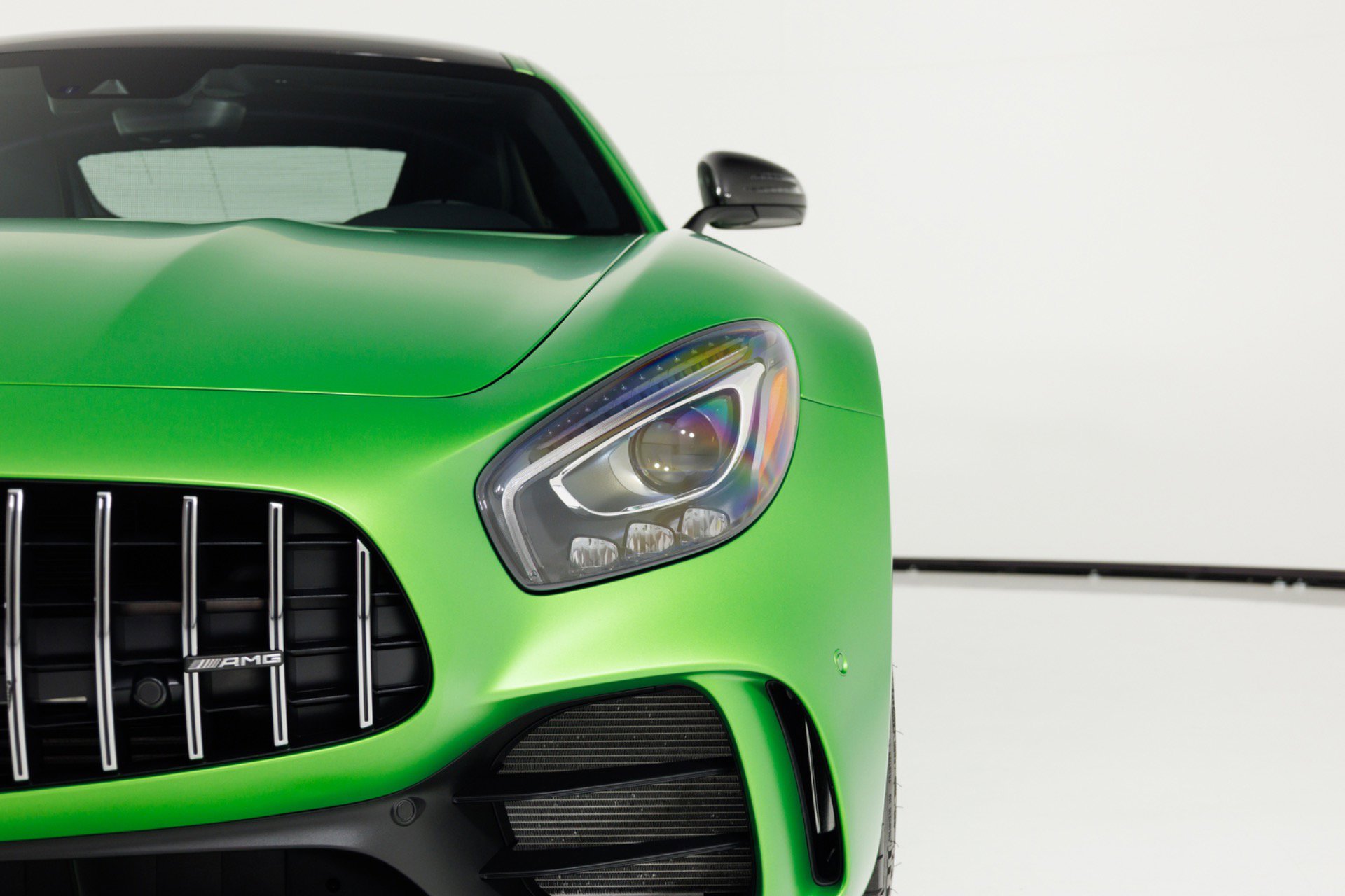 Used 2018 Mercedes-Benz AMG GT R image 55