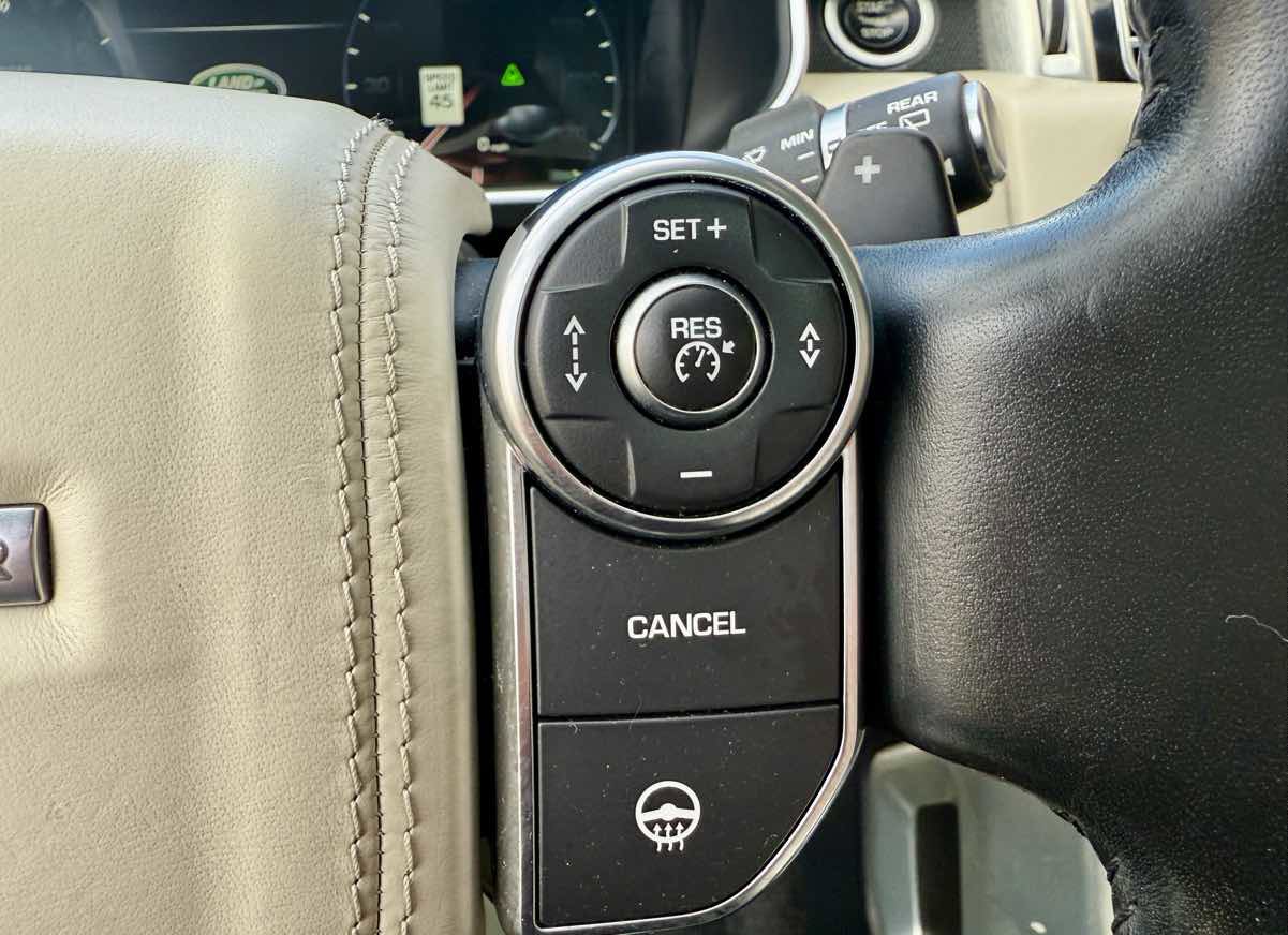 Used 2016 Land Rover Range Rover Long Wheelbase Supercharged image 55