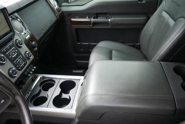 Used 2016 Ford F350 Platinum w/ FX4 Off-Road Package image 28