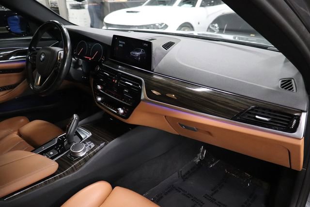 Used 2019 BMW 540i w/ Executive Package RWD image 26