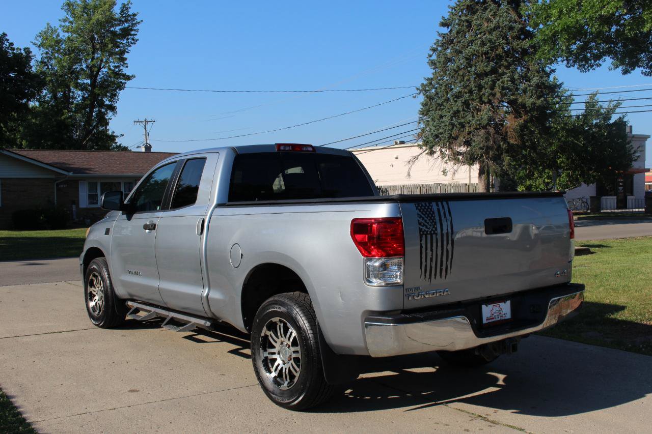 Used 2010 Toyota Tundra 4x4 Double Cab image 7