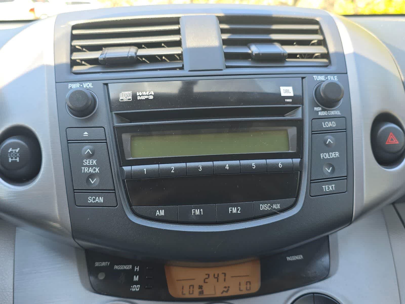 Used 2007 Toyota RAV4 Limited AWD/4WD image 12