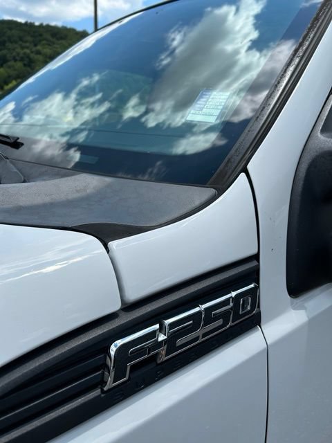 Used 2016 Ford F250 XL w/ XL Value Package AWD/4WD image 9