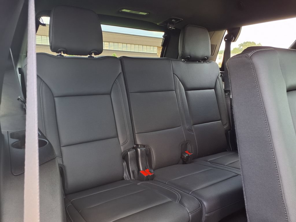 Used 2024 Chevrolet Tahoe LT AWD/4WD image 20