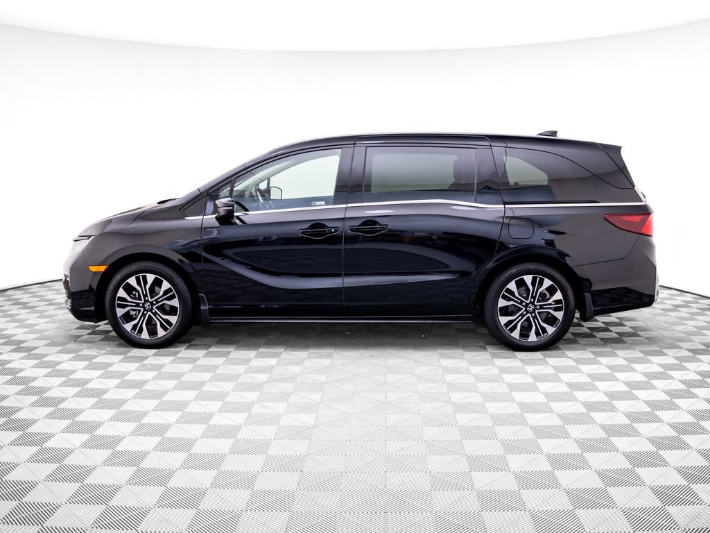 Used 2025 Honda Odyssey Elite image 2