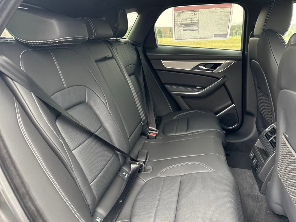 New 2026 Jaguar F-PACE R-Dynamic S AWD/4WD image 19