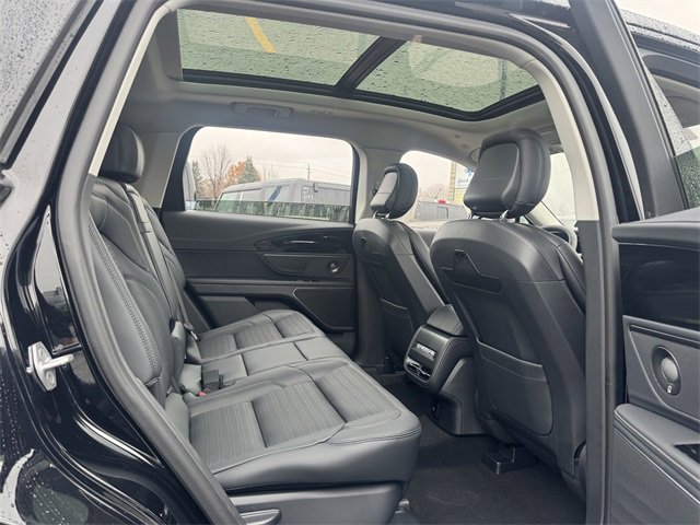 New 2026 Lincoln Nautilus Reserve w/ Jet Appearance Package image 13