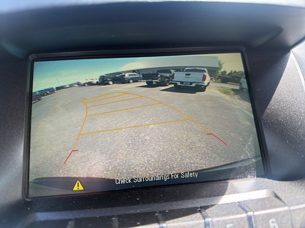 Used 2017 GMC Terrain SLE w/ Chrome Edition AWD/4WD image 16
