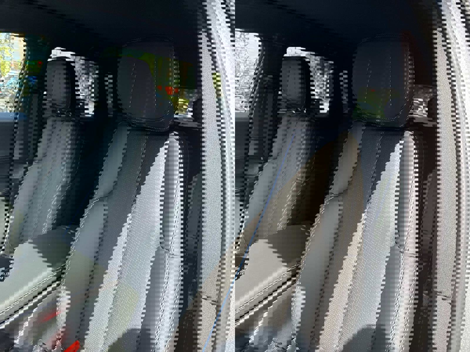 New 2026 Cadillac Lyriq Luxury image 14