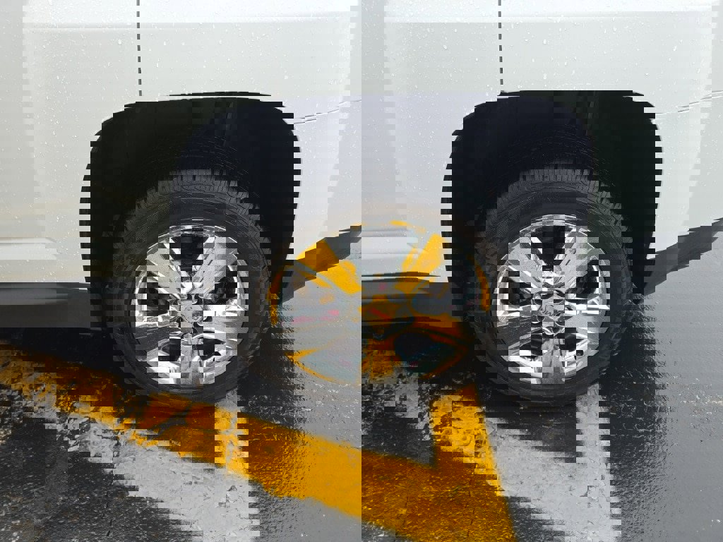 Used 2015 GMC Terrain SLE w/ Chrome Edition image 11