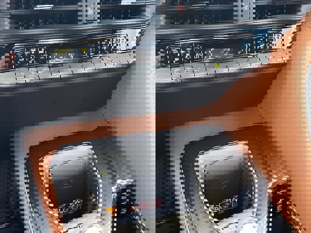 New 2026 Toyota Crown Signia image 15