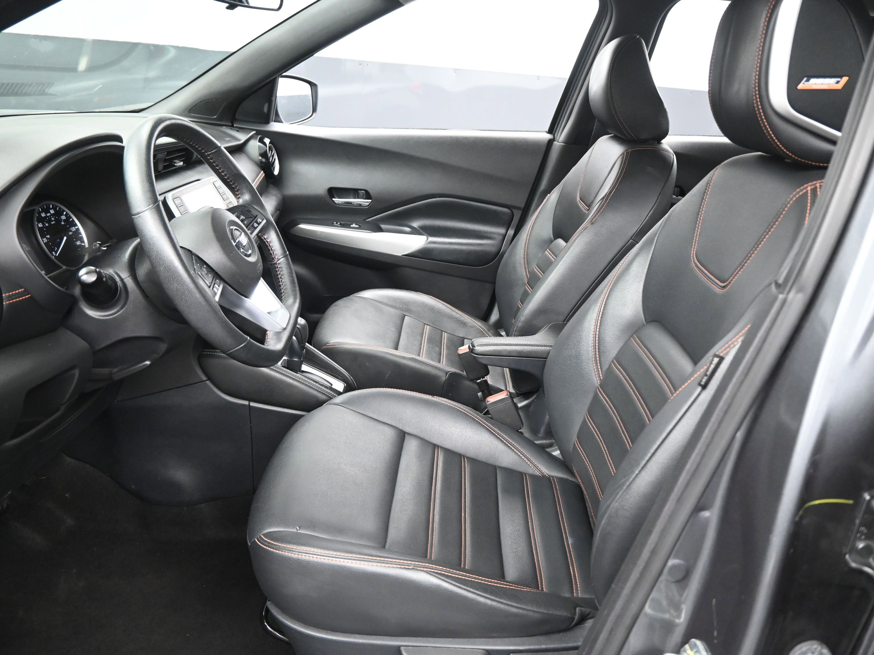 Used 2020 Nissan Kicks SR w/ SR Premium Package image 10