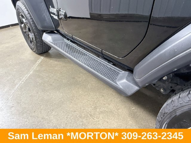 Used 2020 Jeep Wrangler Sport AWD/4WD image 32