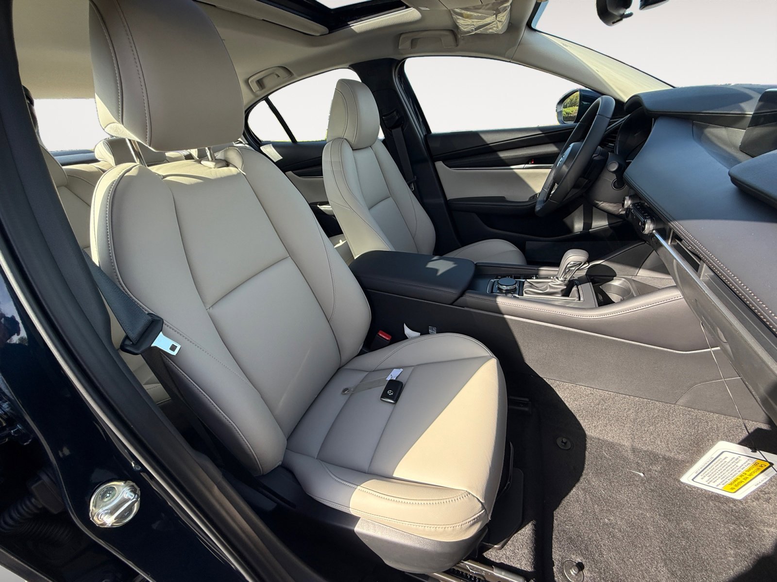 New 2026 MAZDA MAZDA3 2.5 S Preferred image 19