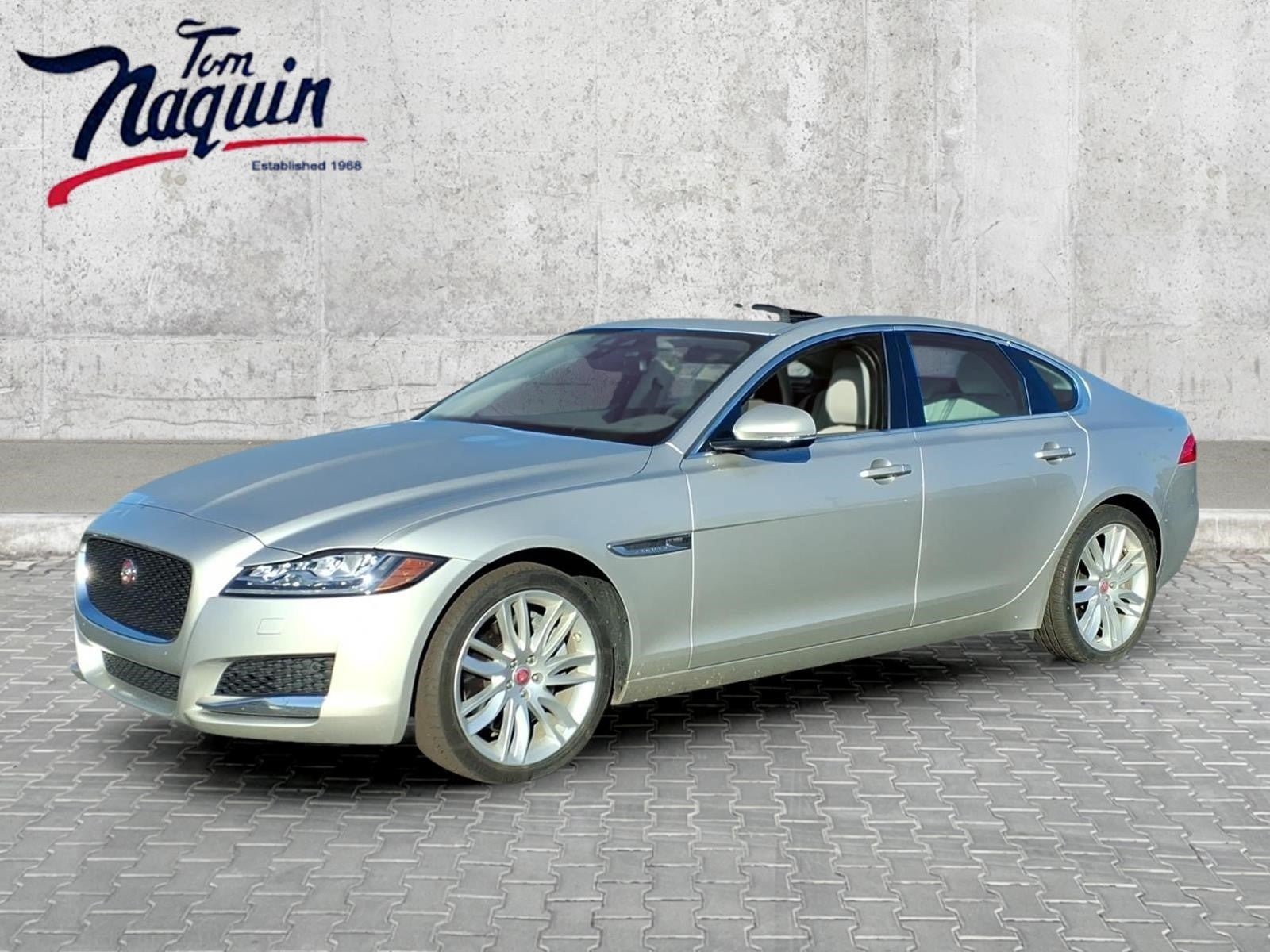 Used 2017 Jaguar XF Prestige