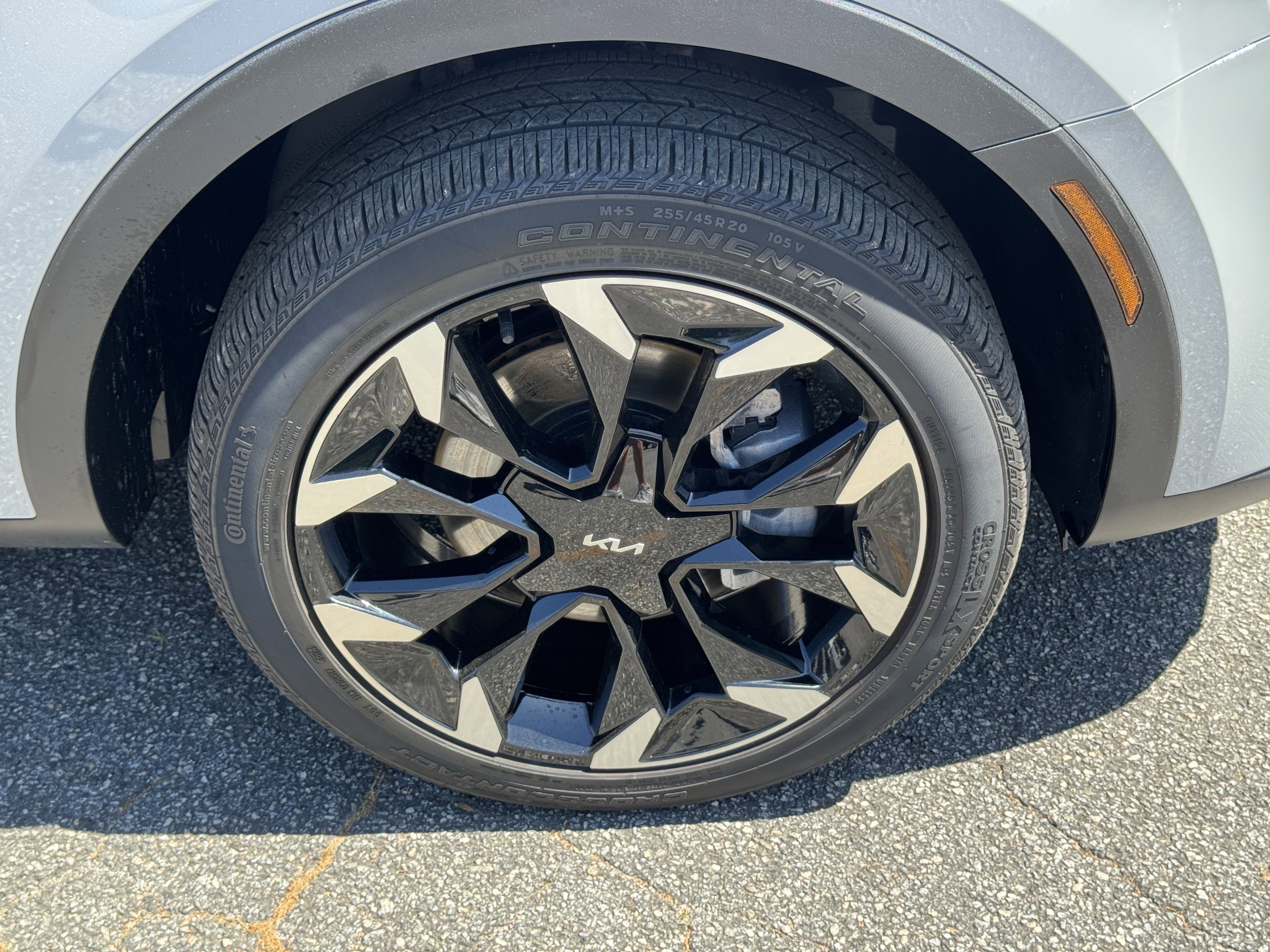 Used 2025 Kia Sorento EX w/ Panoramic Sunroof Package AWD/4WD image 12