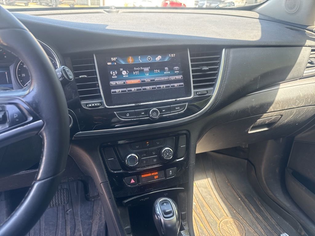 Used 2020 Buick Encore Preferred w/ Safety Package image 28