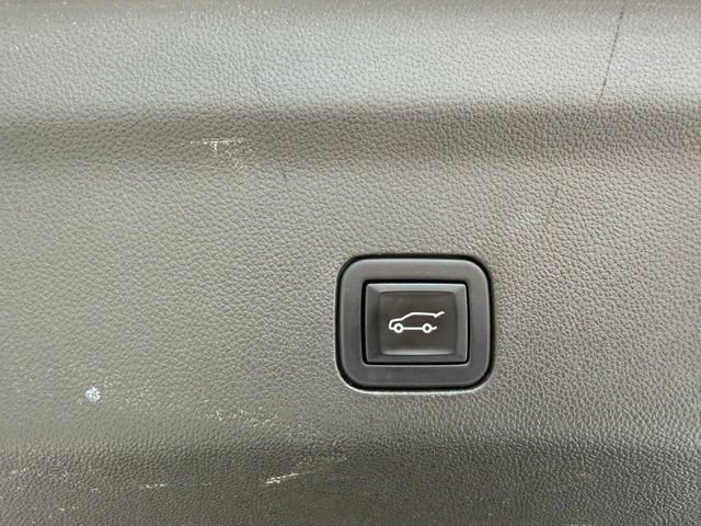 Certified 2021 GMC Yukon SLT w/ SLT Premium Package AWD/4WD image 13