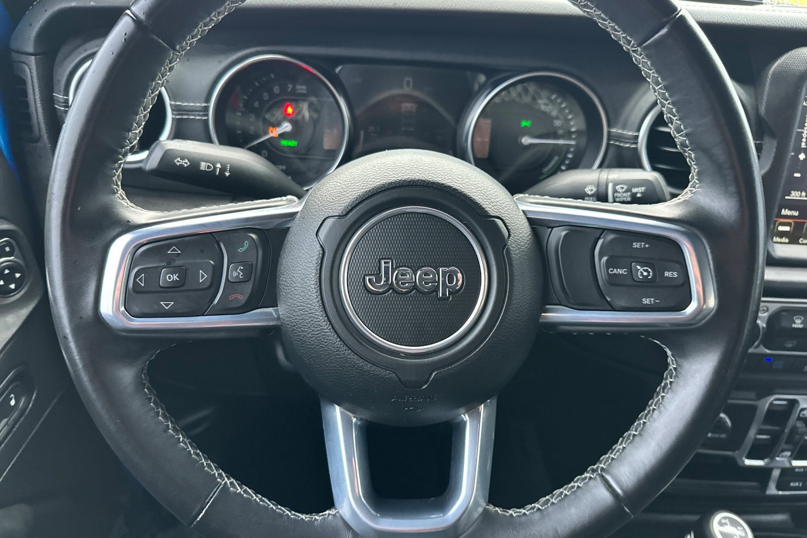 Used 2022 Jeep Wrangler Unlimited Sahara image 26