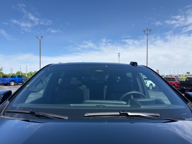 New 2026 Chevrolet Suburban High Country AWD/4WD image 17