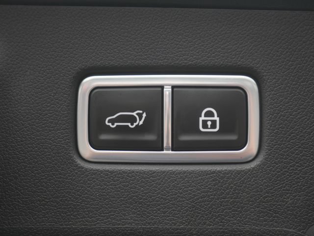 Used 2023 Kia Sorento SX AWD/4WD image 20
