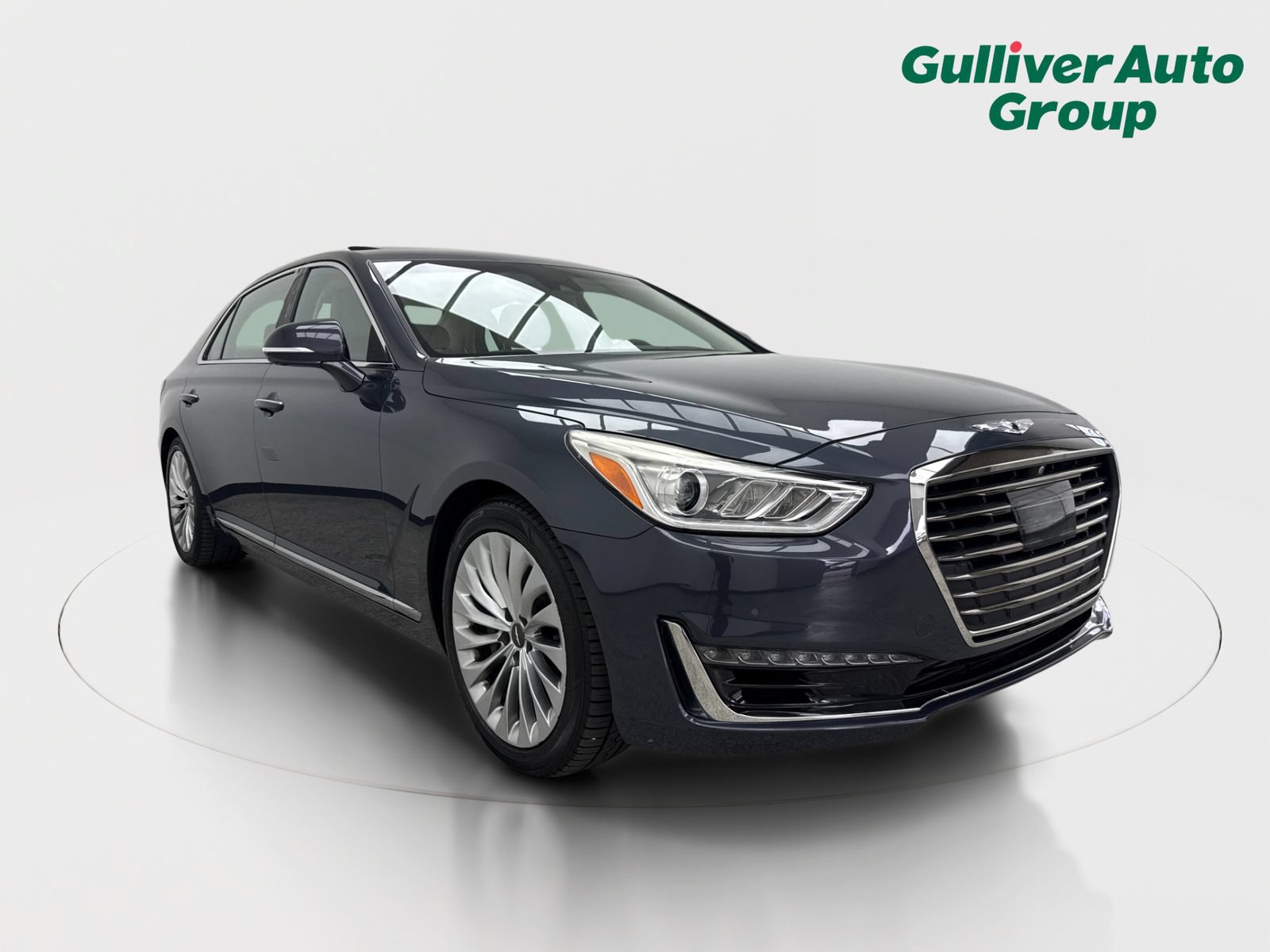 Used 2017 Genesis G90 3.3T Premium RWD image 13