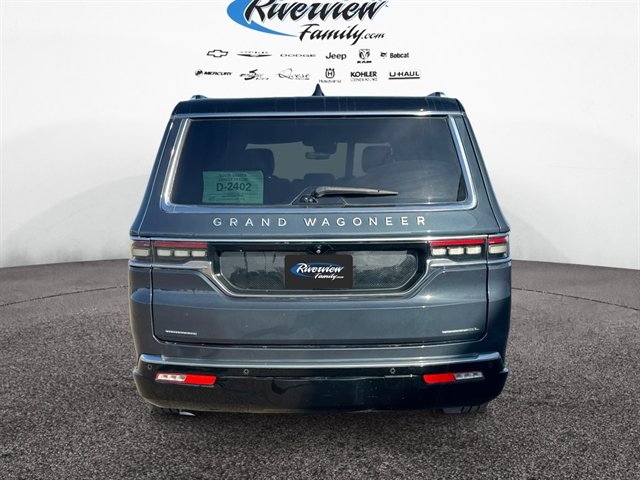 Used 2023 Jeep Grand Wagoneer L Series II image 4