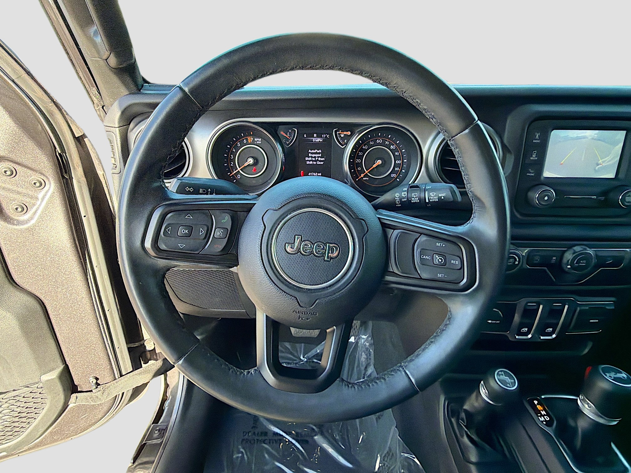 Used 2019 Jeep Wrangler Sport image 34