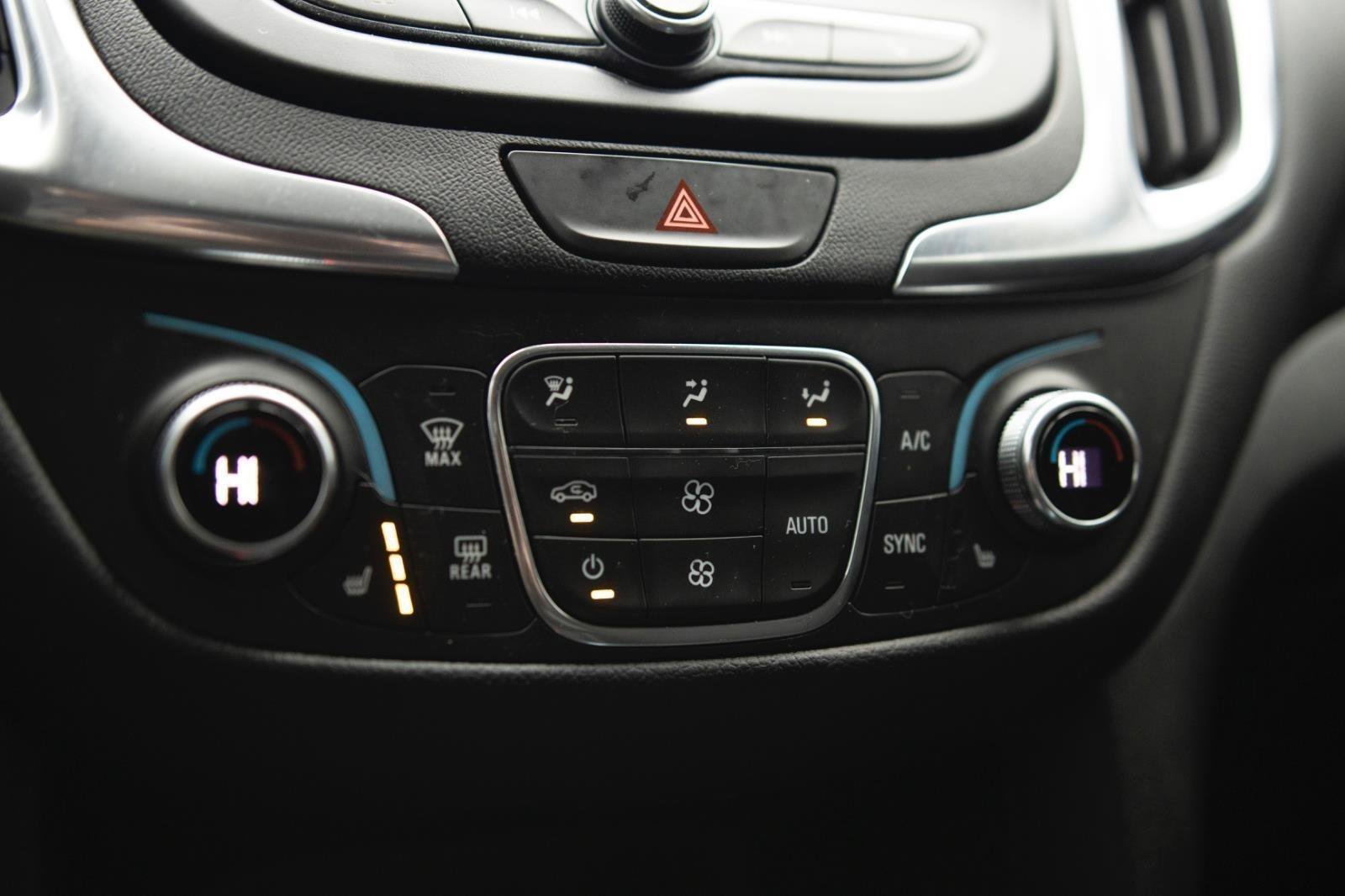 Used 2021 Chevrolet Equinox LT image 9