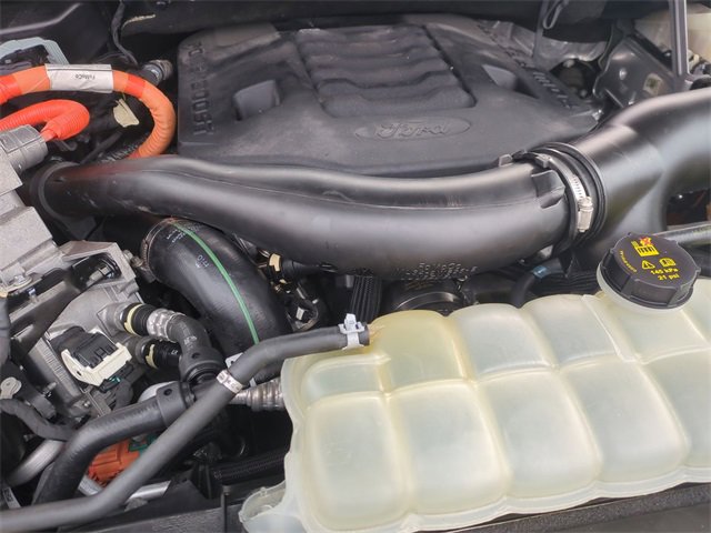 Used 2022 Ford F150 Lariat w/ Equipment Group 502A High image 37