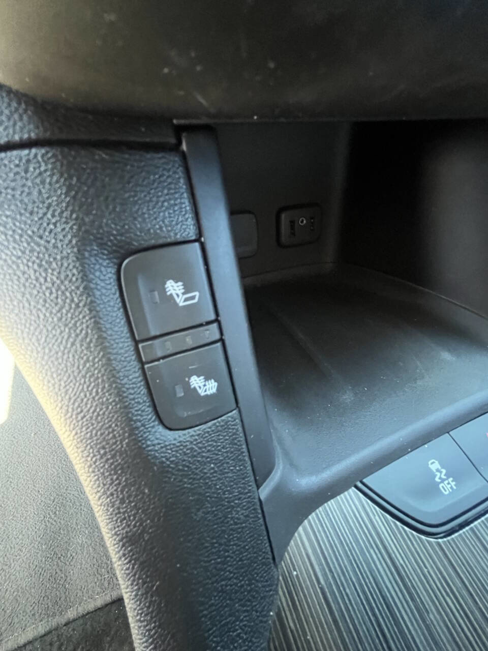 Used 2018 GMC Acadia SLT image 11