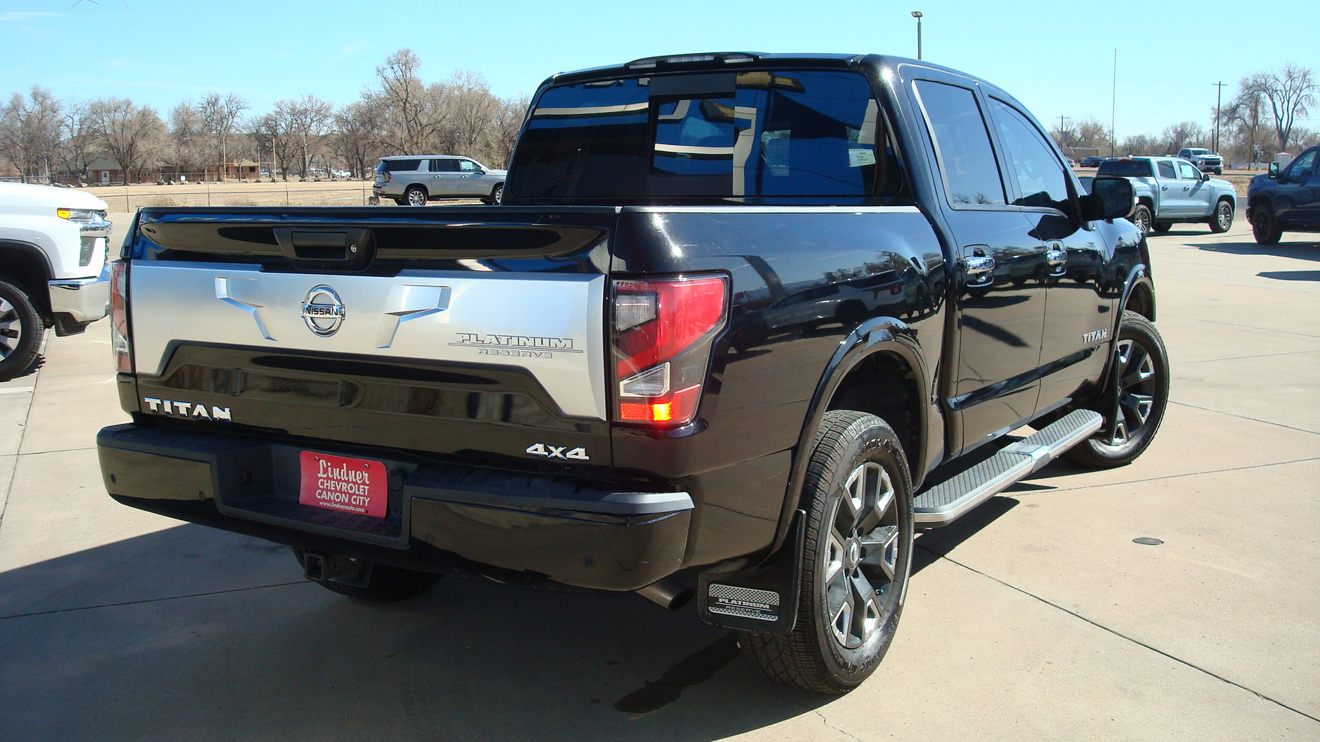 Used 2021 Nissan Titan Platinum Reserve w/ Moonroof Package image 4