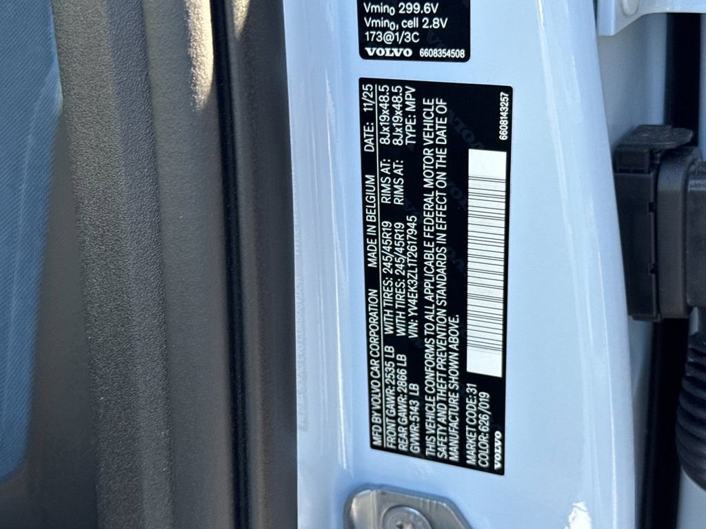 New 2026 Volvo EX30 Ultra w/ Climate Package image 27