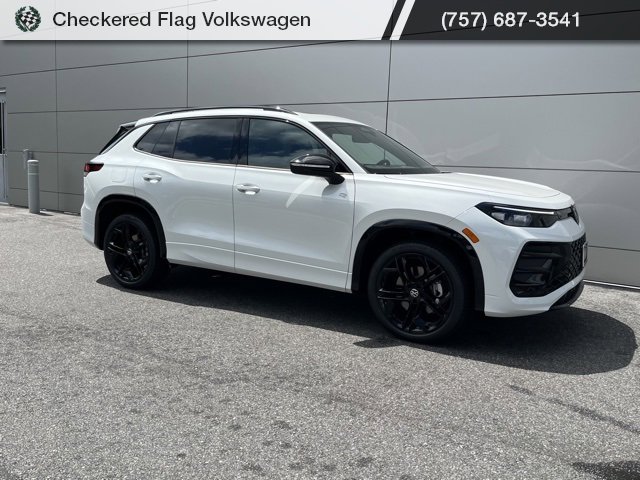 New 2025 Volkswagen Tiguan SE R-Line image 27