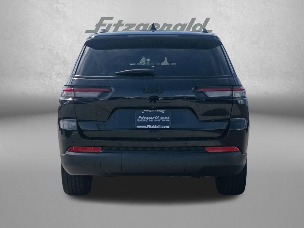 Used 2023 Jeep Grand Cherokee L Laredo image 6