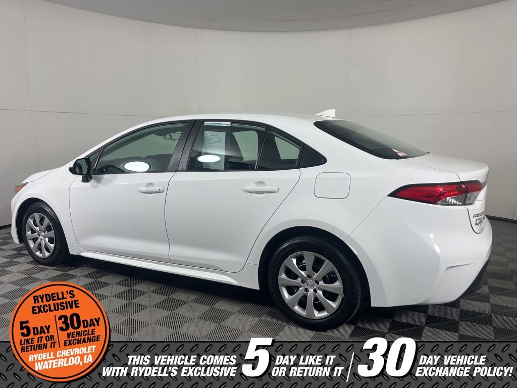 Used 2025 Toyota Corolla LE image 9