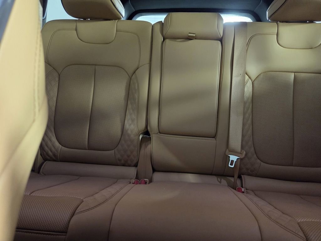 Certified 2024 Jeep Grand Cherokee Summit image 24