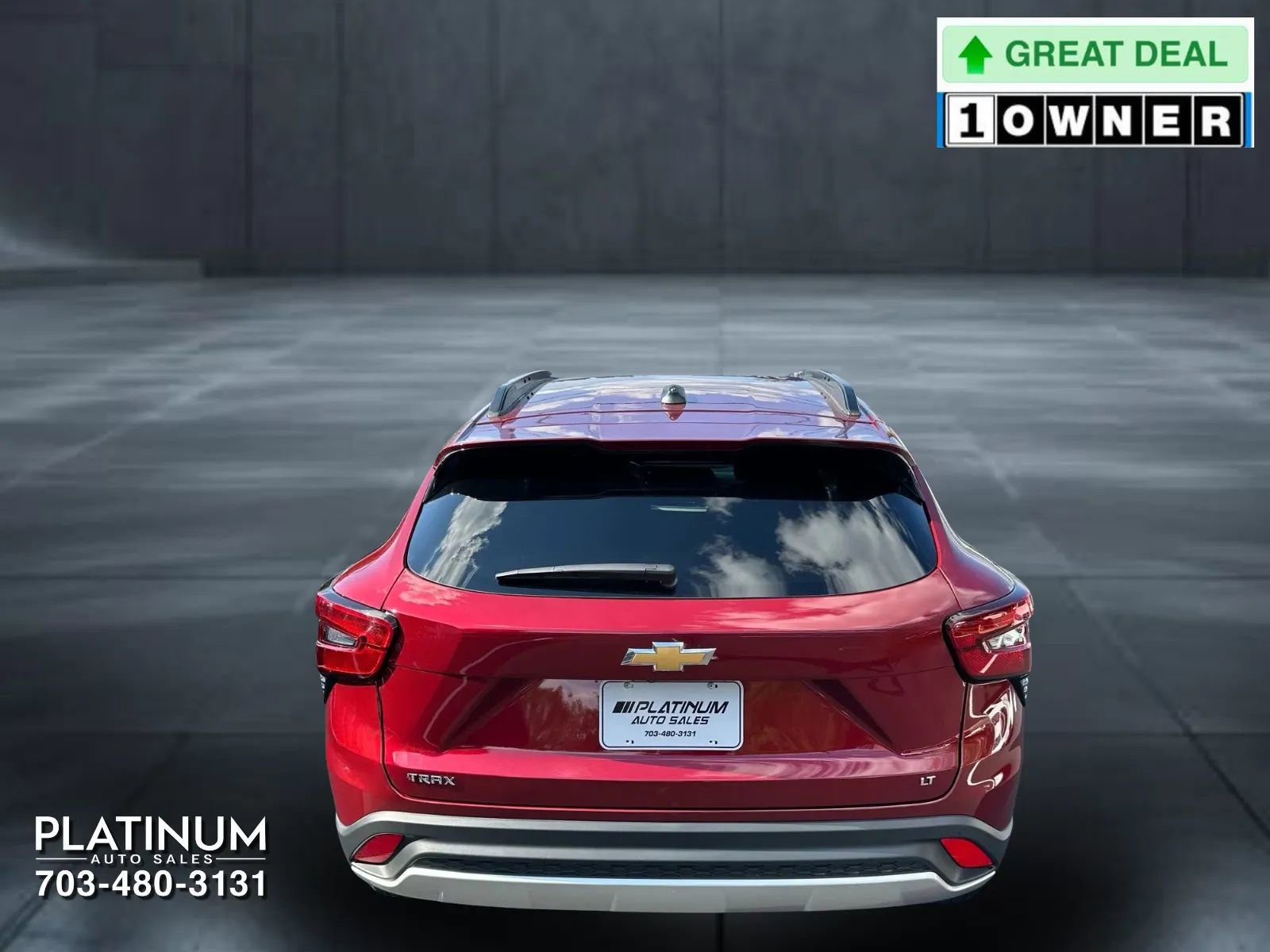 Used 2025 Chevrolet Trax LT image 8