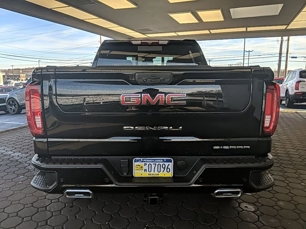 Used 2022 GMC Sierra 1500 Denali AWD/4WD image 7