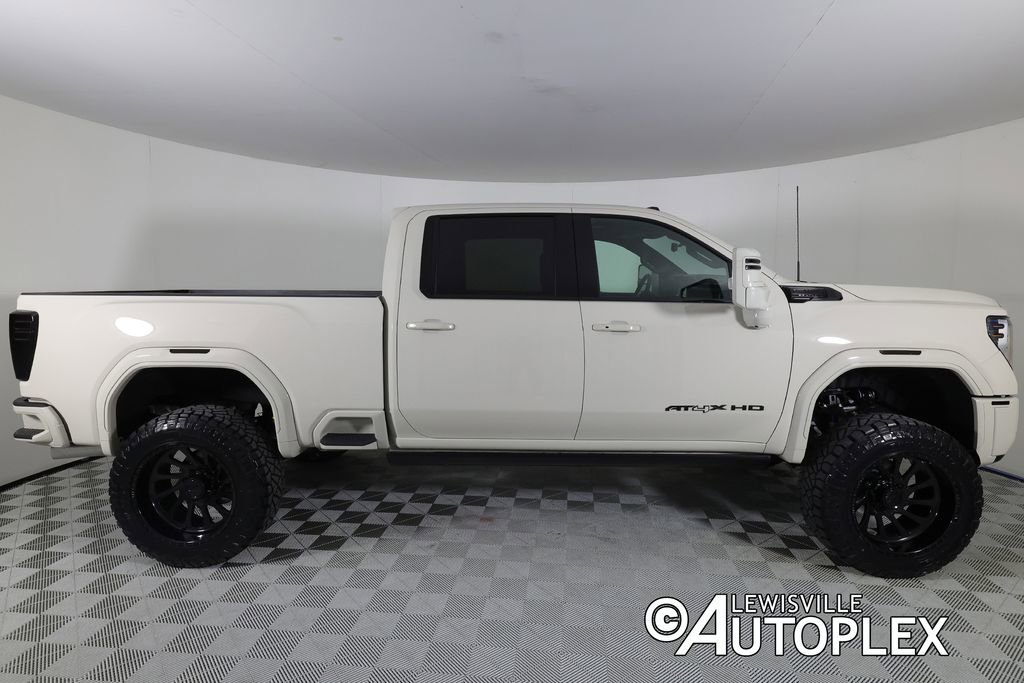 Used 2026 GMC Sierra 2500 AT4X w/ LPO, Black Badging Package AWD/4WD image 4