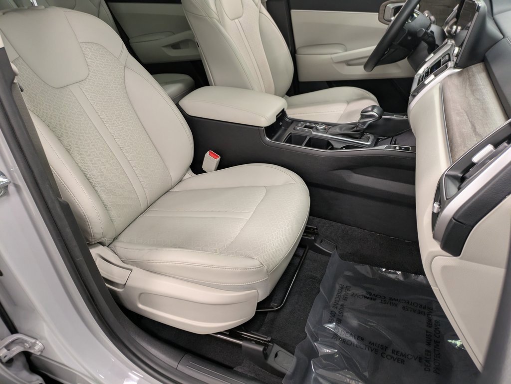 Certified 2022 Kia Sorento X-Line EX image 28